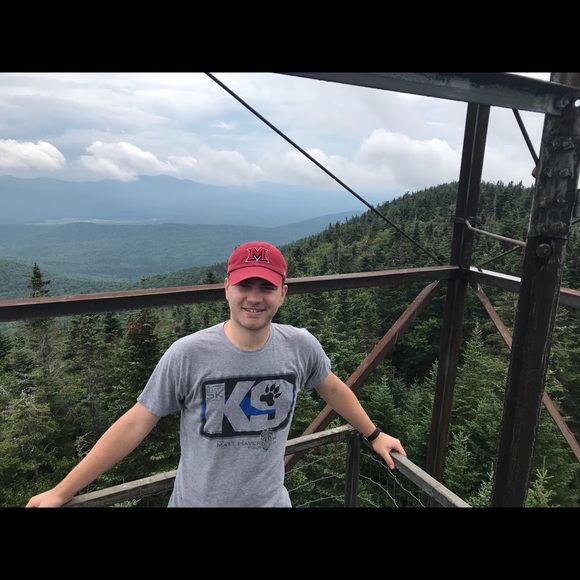 Meet your Posher, Max - Picture 1 of 1